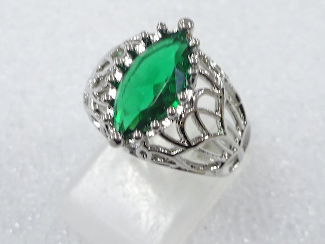 Japanese Kimono / Antique Accessories Metal